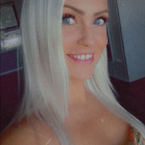 Meet your Posher, Shenee - Picture 6 of 6